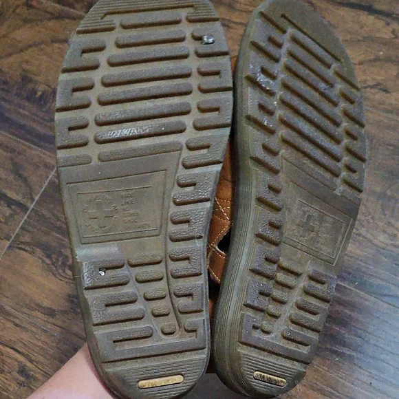 **Vintage** Dr. Martens Brown Leather Floral Design Sandals - Picture 3 of 6